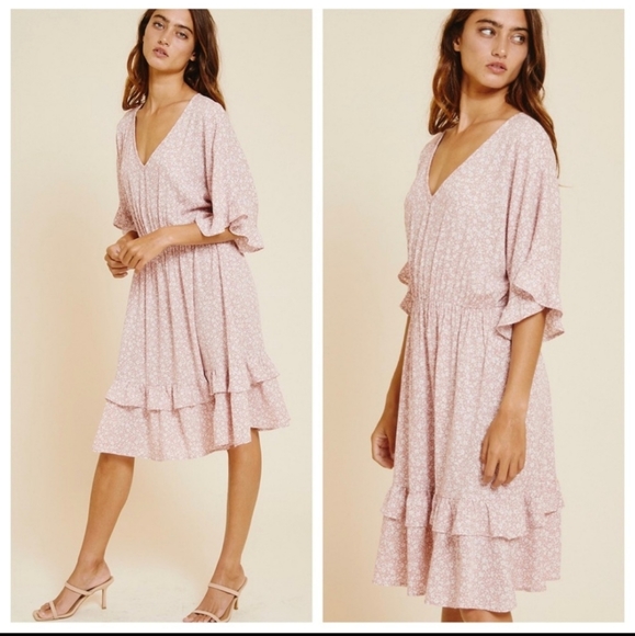 Boho/Chic Style Dress - Picture 3 of 4